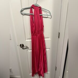 Elegant Pink Halter Maxi Dress